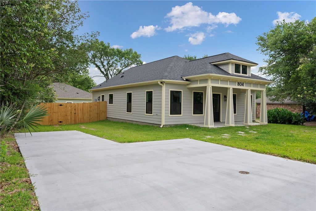 804 East 27th Street, Bryan, TX 77803 — photo 2