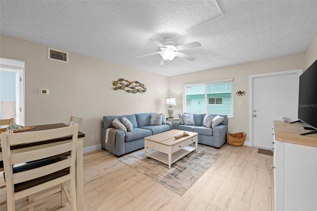 117 7TH STREET N 23, Bradenton Beach, FL 34217