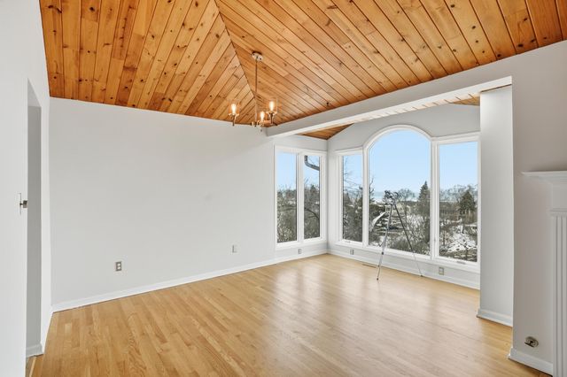 22 Skyline Drive, Portage, IN 46368