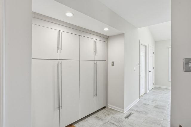 22 Skyline Drive, Portage, IN 46368