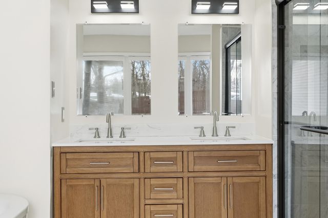 22 Skyline Drive, Portage, IN 46368