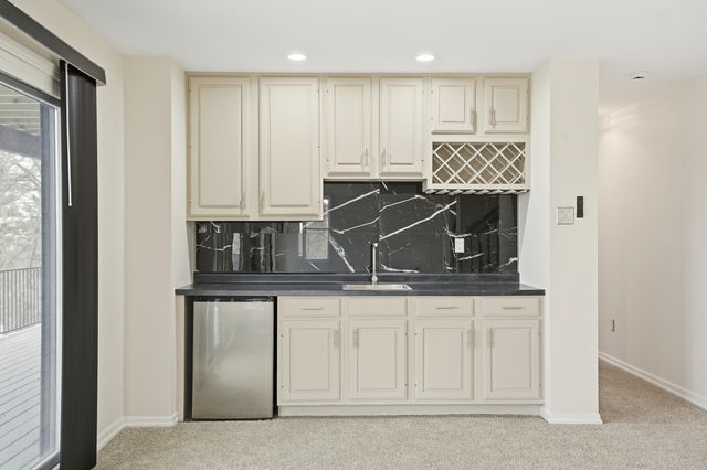 22 Skyline Drive, Portage, IN 46368