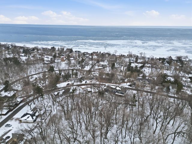 22 Skyline Drive, Portage, IN 46368