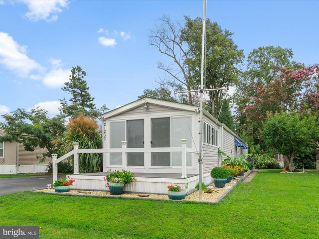 21233 N ST, Rehoboth Beach, DE 19971