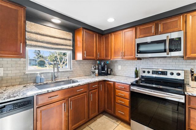 3312 74TH STREET N, St Petersburg, FL 33710