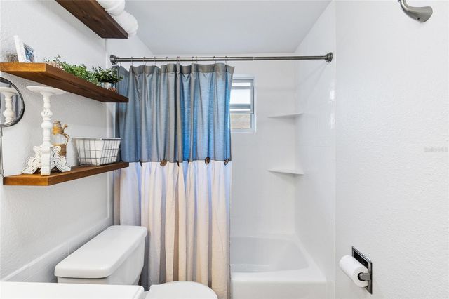 3312 74TH STREET N, St Petersburg, FL 33710