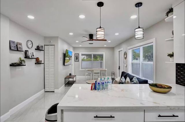 1701 Jefferson Street, Hollywood, FL 33020