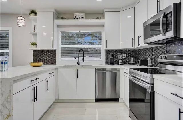 1701 Jefferson Street, Hollywood, FL 33020