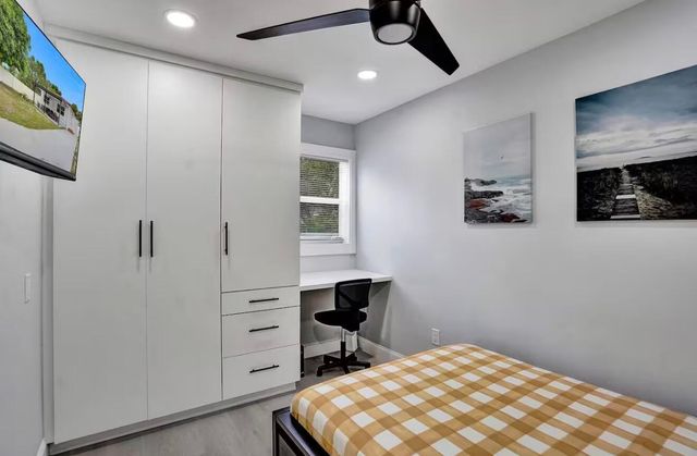 1701 Jefferson Street, Hollywood, FL 33020