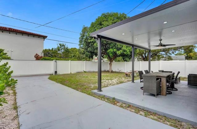 1701 Jefferson Street, Hollywood, FL 33020