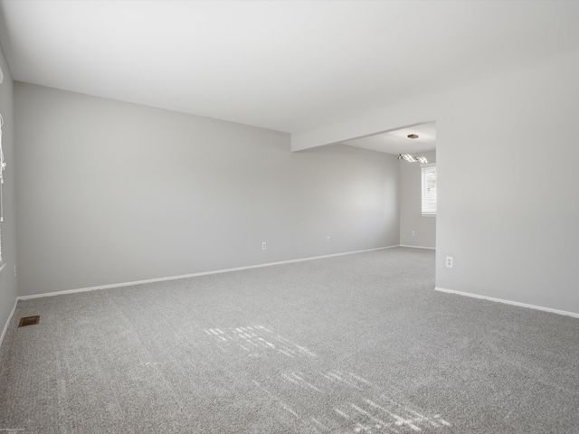 1405 Shaker Drive, Troy, MI 48083