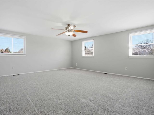 1405 Shaker Drive, Troy, MI 48083
