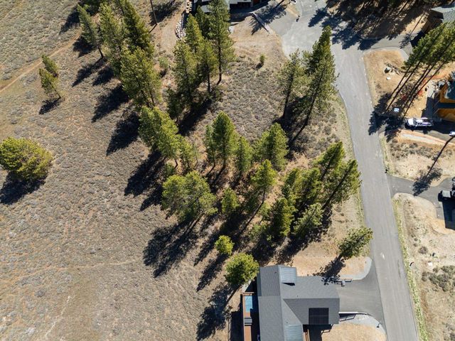 10668 Winchester Court, Truckee, CA 96161
