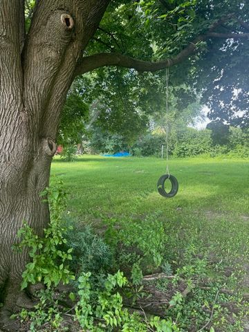 3707 N Fairview Avenue, Johnsburg, IL 60051