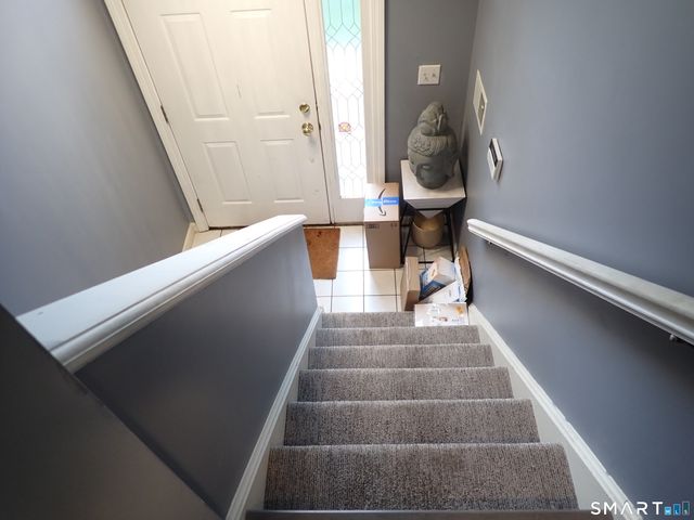 2612 North Avenue A6, Bridgeport, CT 06604