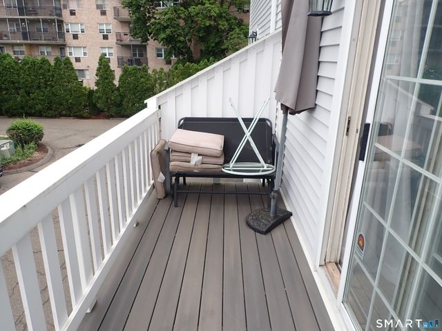 2612 North Avenue A6, Bridgeport, CT 06604
