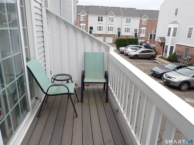 2612 North Avenue A6, Bridgeport, CT 06604
