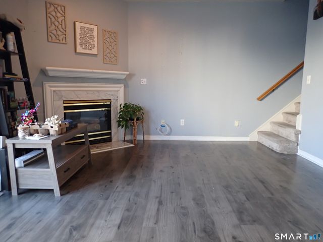 2612 North Avenue A6, Bridgeport, CT 06604