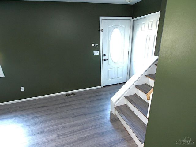 4362 Cloverhill Terrace, Delhi Twp, OH 45238