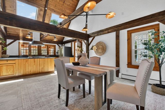 70 Uncle Deane's Rd, Chatham, MA 02659