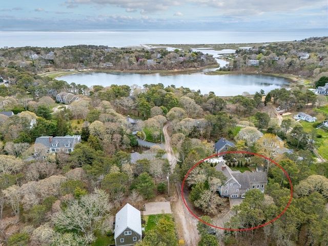 70 Uncle Deane's Rd, Chatham, MA 02659