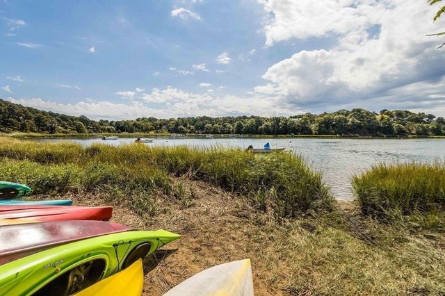 70 Uncle Deane's Rd, Chatham, MA 02659