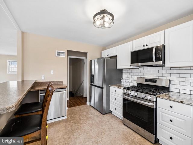 2837 ANZAC AVE, Abington, PA 19001