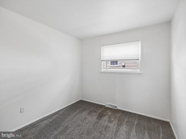 2837 ANZAC AVE, Abington, PA 19001