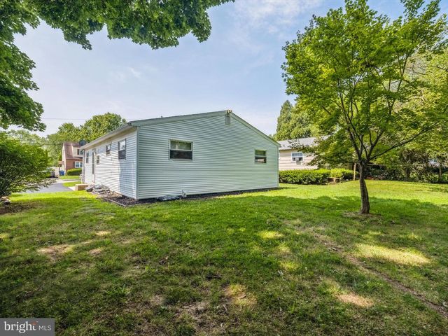 2837 ANZAC AVE, Abington, PA 19001