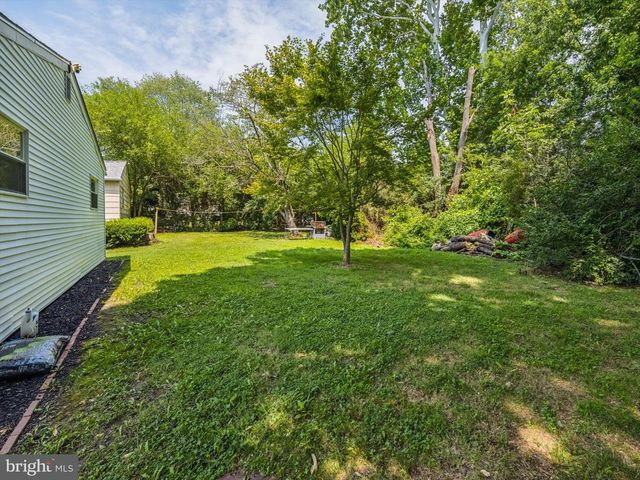 2837 ANZAC AVE, Abington, PA 19001