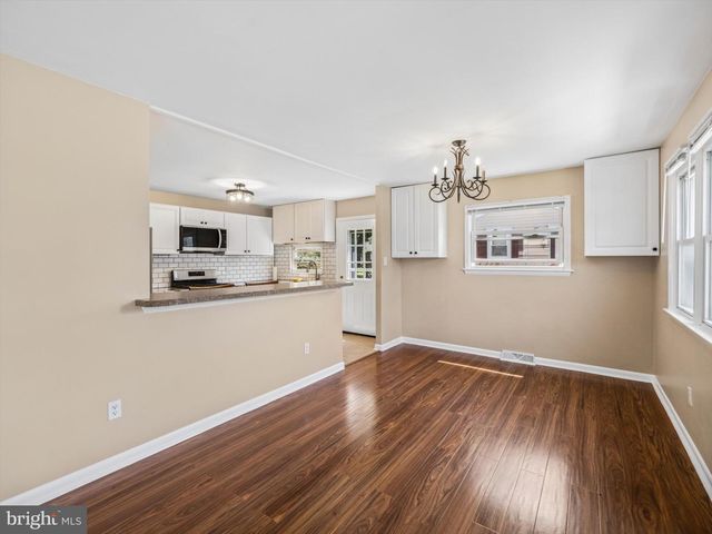 2837 ANZAC AVE, Abington, PA 19001