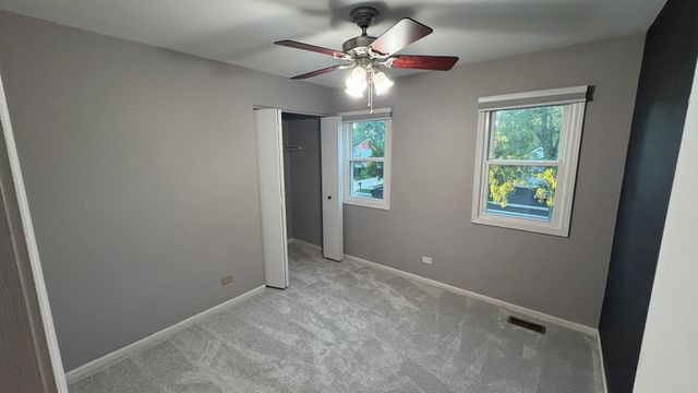 1717 N Waterville Lane, Schaumburg, IL 60194