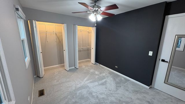 1717 N Waterville Lane, Schaumburg, IL 60194