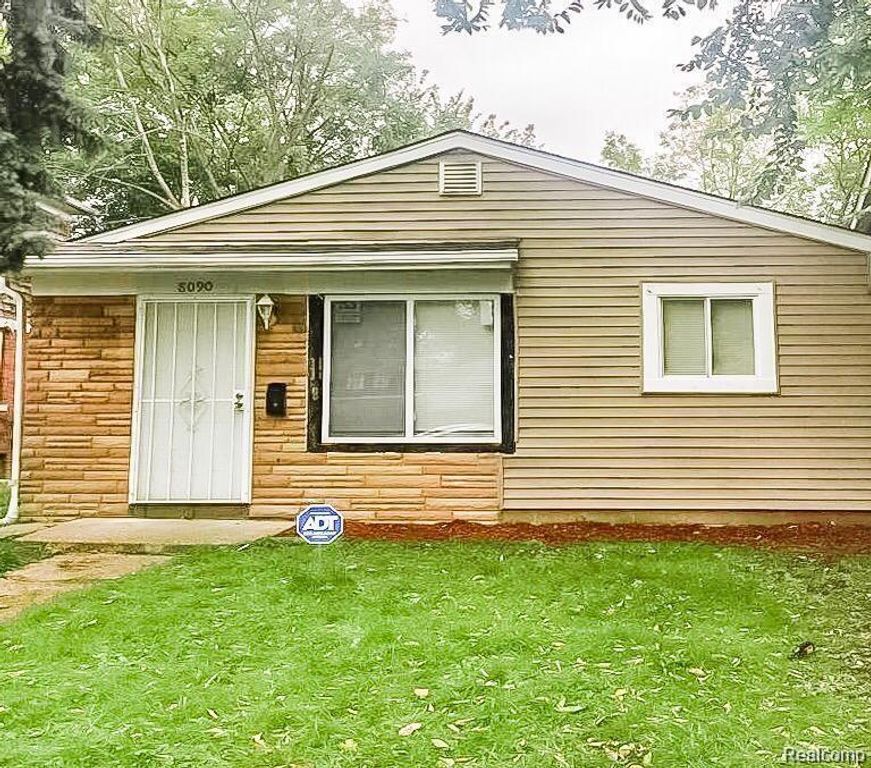 8090 Robson Street, Detroit, MI 48228