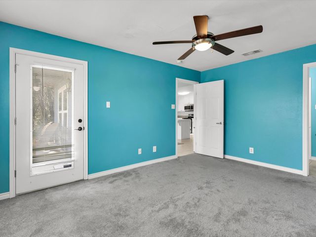 2712 Austin Drive, Granbury, TX 76048