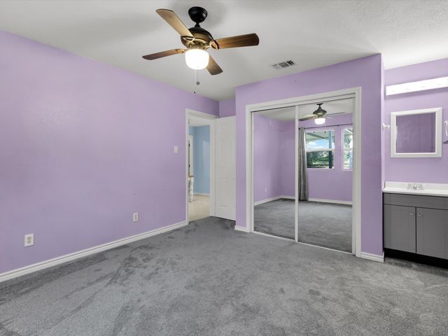 2712 Austin Drive, Granbury, TX 76048