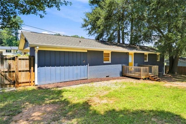 239 Hurt Road SW, Smyrna, GA 30082