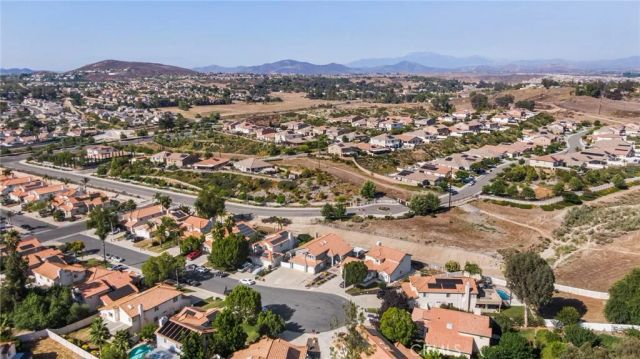 40236 Holden Circle, Temecula, CA 92591
