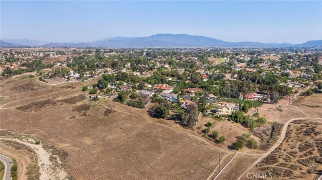 40236 Holden Circle, Temecula, CA 92591