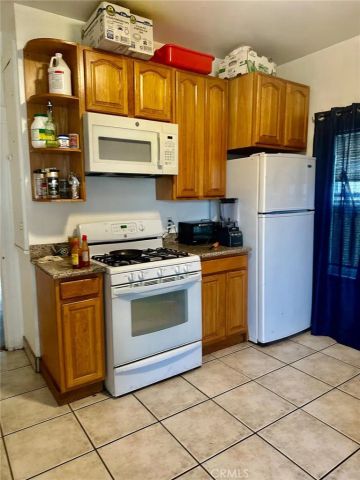 1434 40th, Oakland, CA 94601