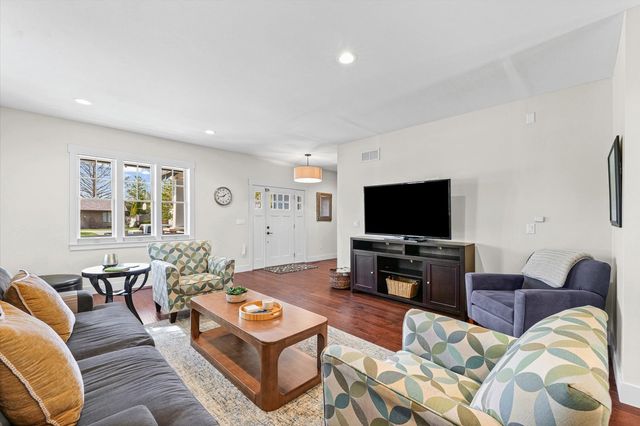 2308 Grange Drive, Urbana, IL 61801