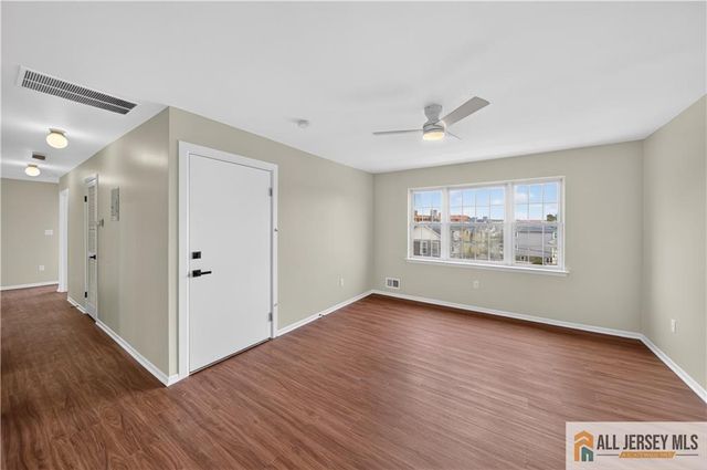 19 Harris Street, Carteret, NJ 07008