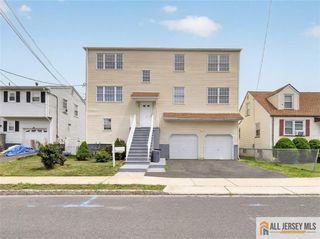 19 Harris Street, Carteret, NJ 07008