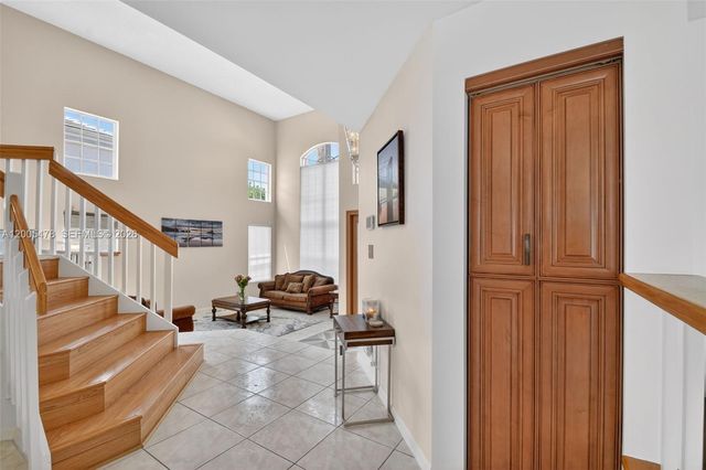 7753 Cedar Hurst Ct, Lake Worth, FL 33467