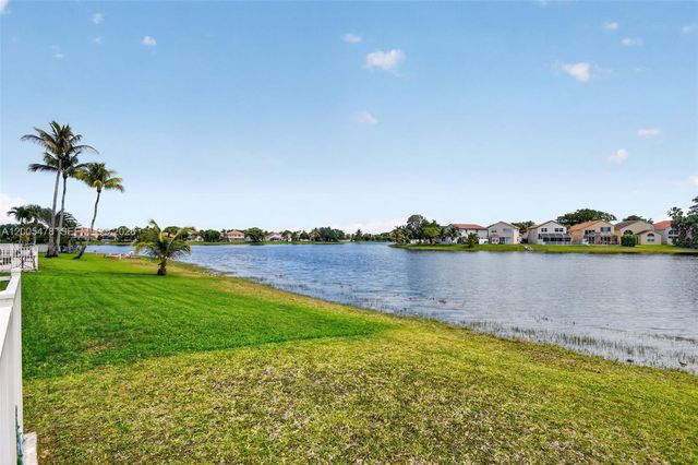 7753 Cedar Hurst Ct, Lake Worth, FL 33467