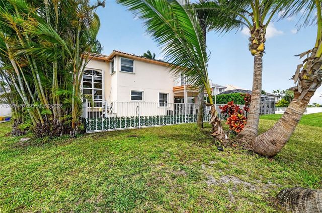 7753 Cedar Hurst Ct, Lake Worth, FL 33467