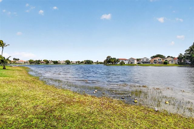 7753 Cedar Hurst Ct, Lake Worth, FL 33467