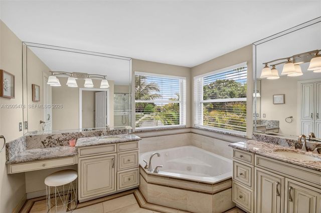 7753 Cedar Hurst Ct, Lake Worth, FL 33467