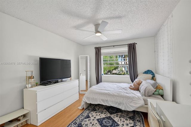 7753 Cedar Hurst Ct, Lake Worth, FL 33467
