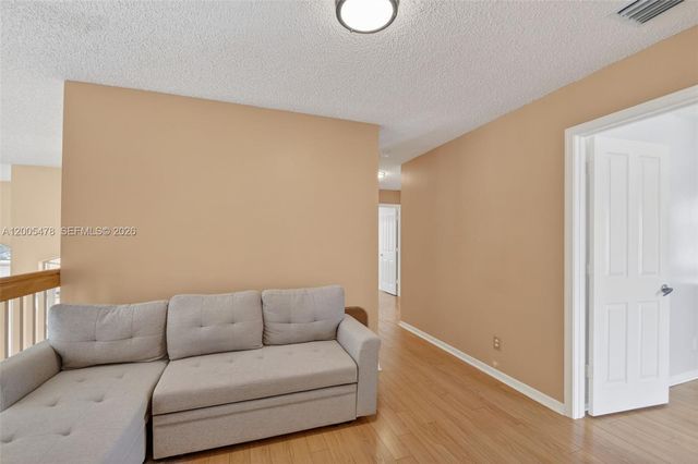 7753 Cedar Hurst Ct, Lake Worth, FL 33467